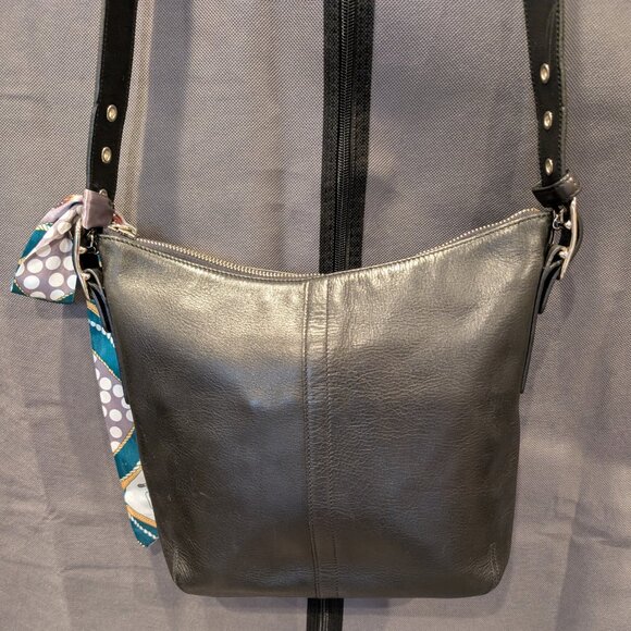 Vintage Coach Legacy Slim Duffle Black Leather Crossbody Bag 10x10 - Picture 6 of 13